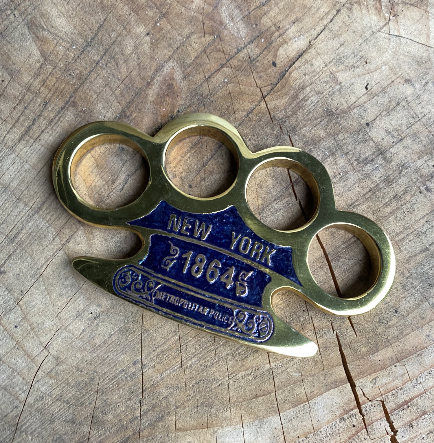 All About Brass Knuckles: Interesting History and Modern Facts